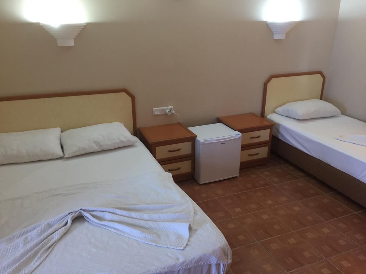 Karakas Motel Ayvalı Exterior foto